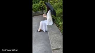 这个受不了啊这个脚都塞进去了